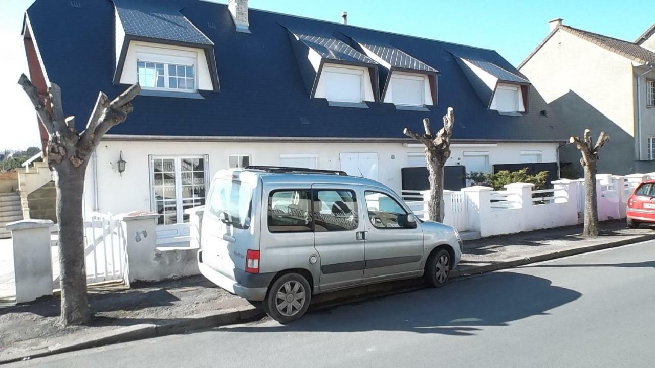 La Caravelle 10 Boulevard Gilbert Longuet Apartman Arromanches-les-Bains Kültér fotó